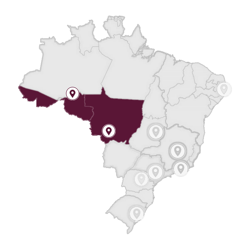 Mapa do Brasil com Mato Grosso, Rondônia e Acre destacados: estados atendidos pelos Vice-Consulados de Cuiabá e Porto Velho